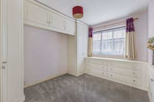 Bedroom- click for photo gallery